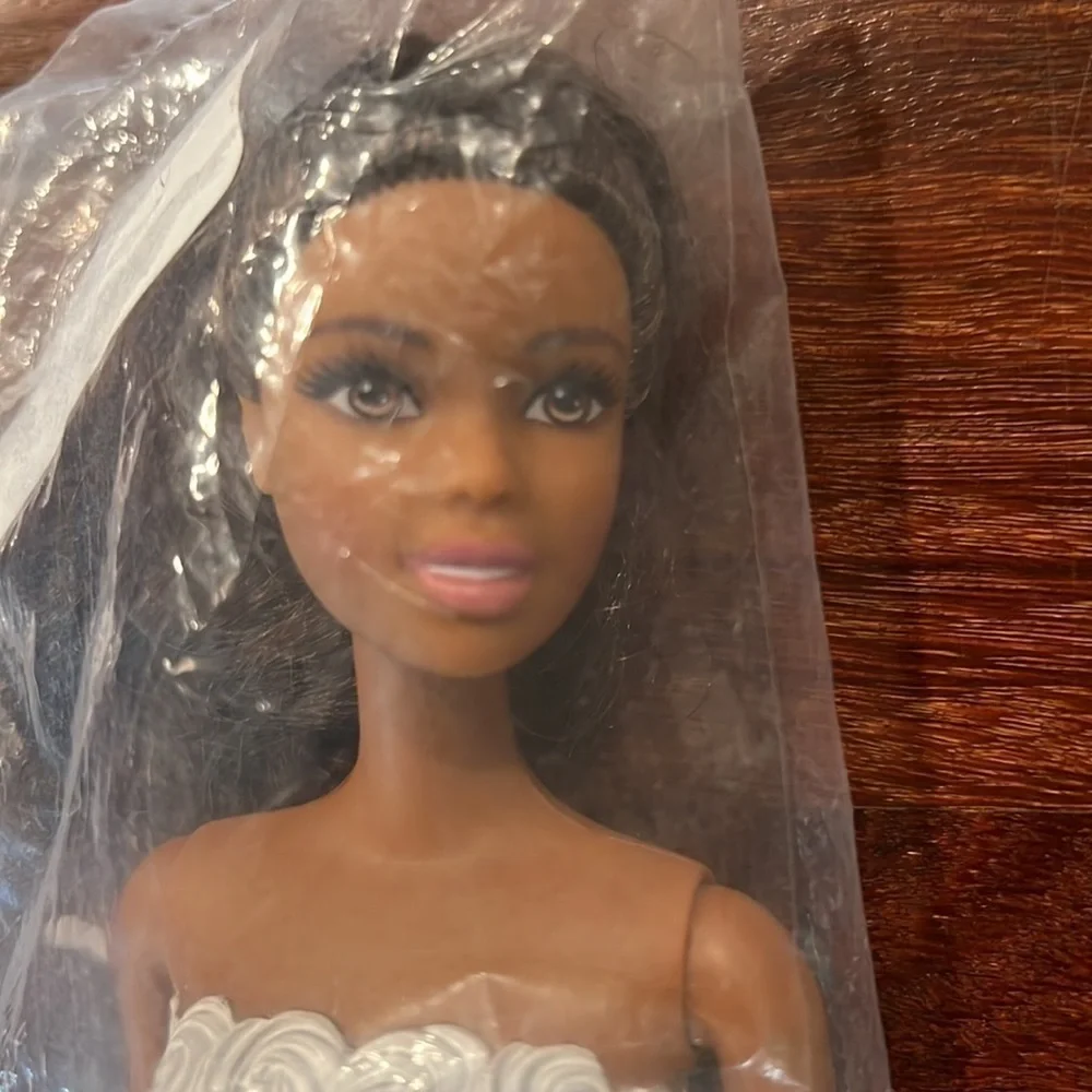 New cake baby doll brown hair